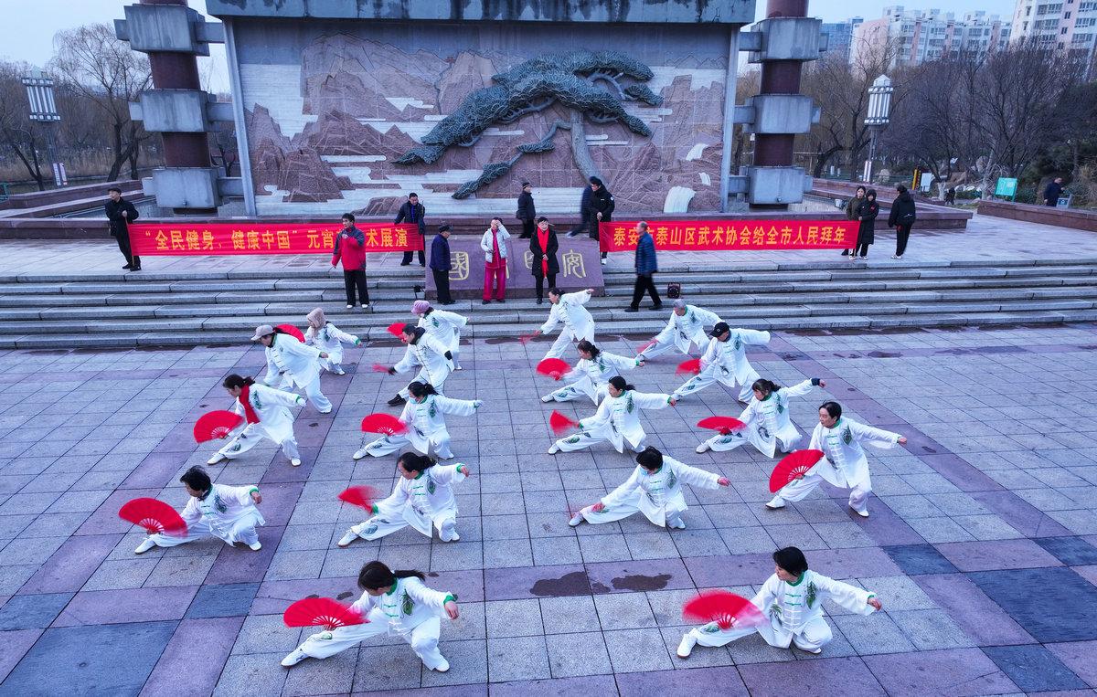 米兰官网-青少年传统武术表演,文化与运动的双重盛宴的简单介绍 米兰官网-青少年传统武术表演,文化与运动的双重盛宴的简单介绍